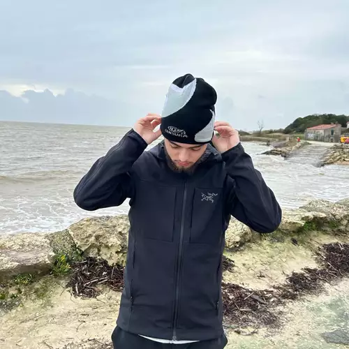 Bonnet